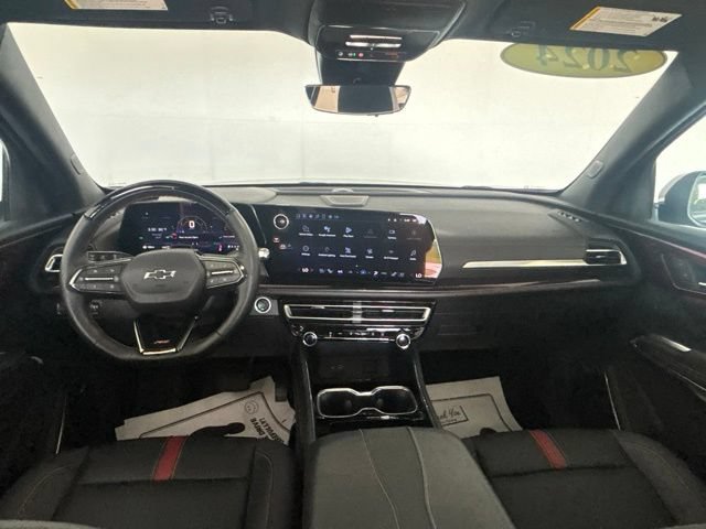 Used 2024 Chevrolet Traverse RS AWD/4WD image 19