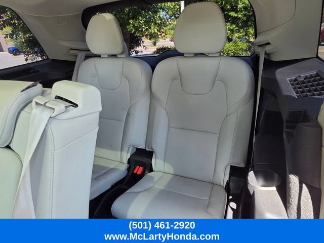 Used 2022 Volvo XC90 T5 Momentum FWD image 13