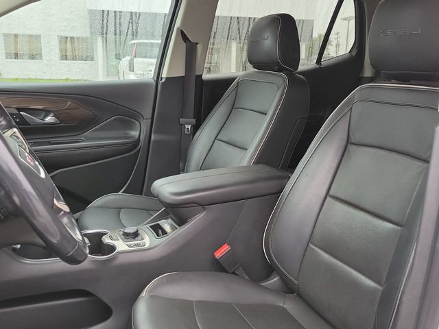 Used 2020 GMC Terrain Denali w/ LPO, Floor Liner Package FWD image 7