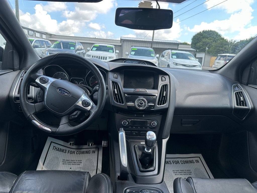 Used 2013 Ford Focus ST FWD image 9