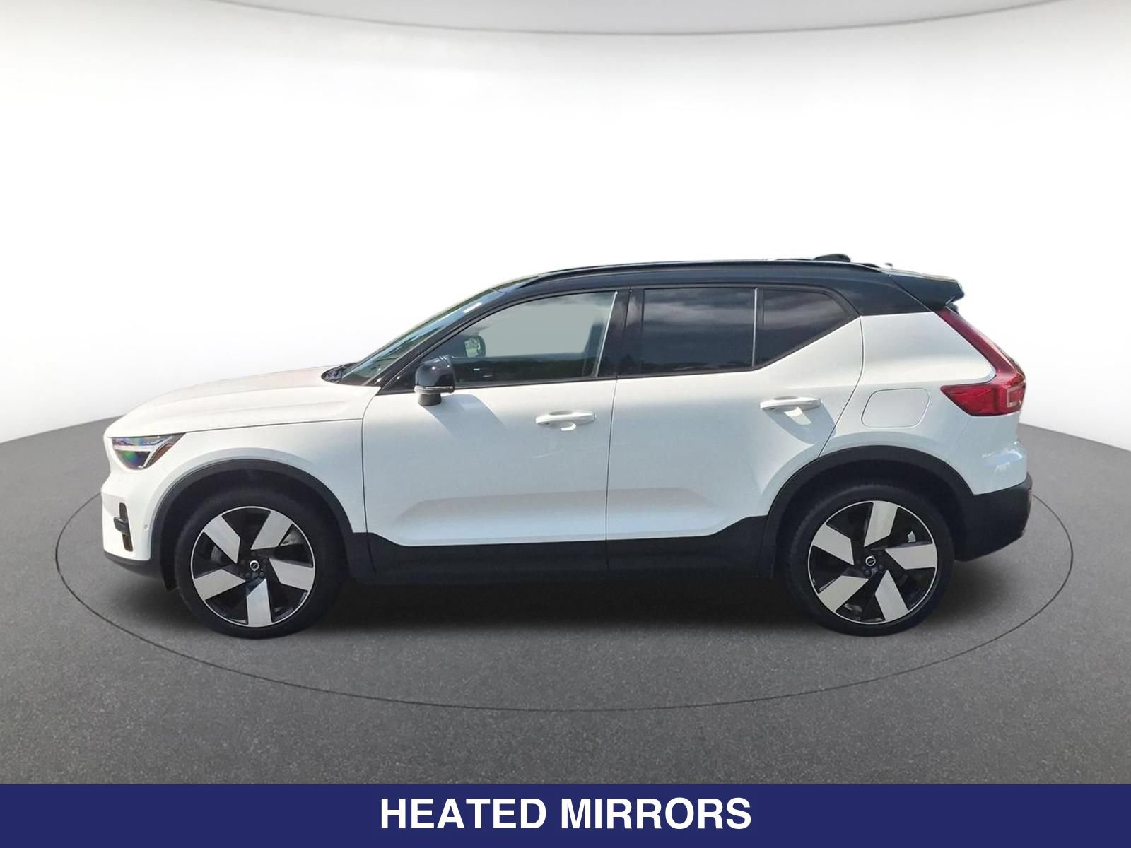 Used 2023 Volvo XC40 Recharge Plus AWD/4WD image 10