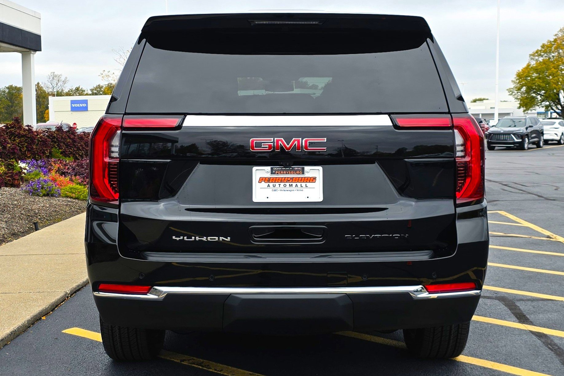 New 2026 GMC Yukon XL Elevation image 6