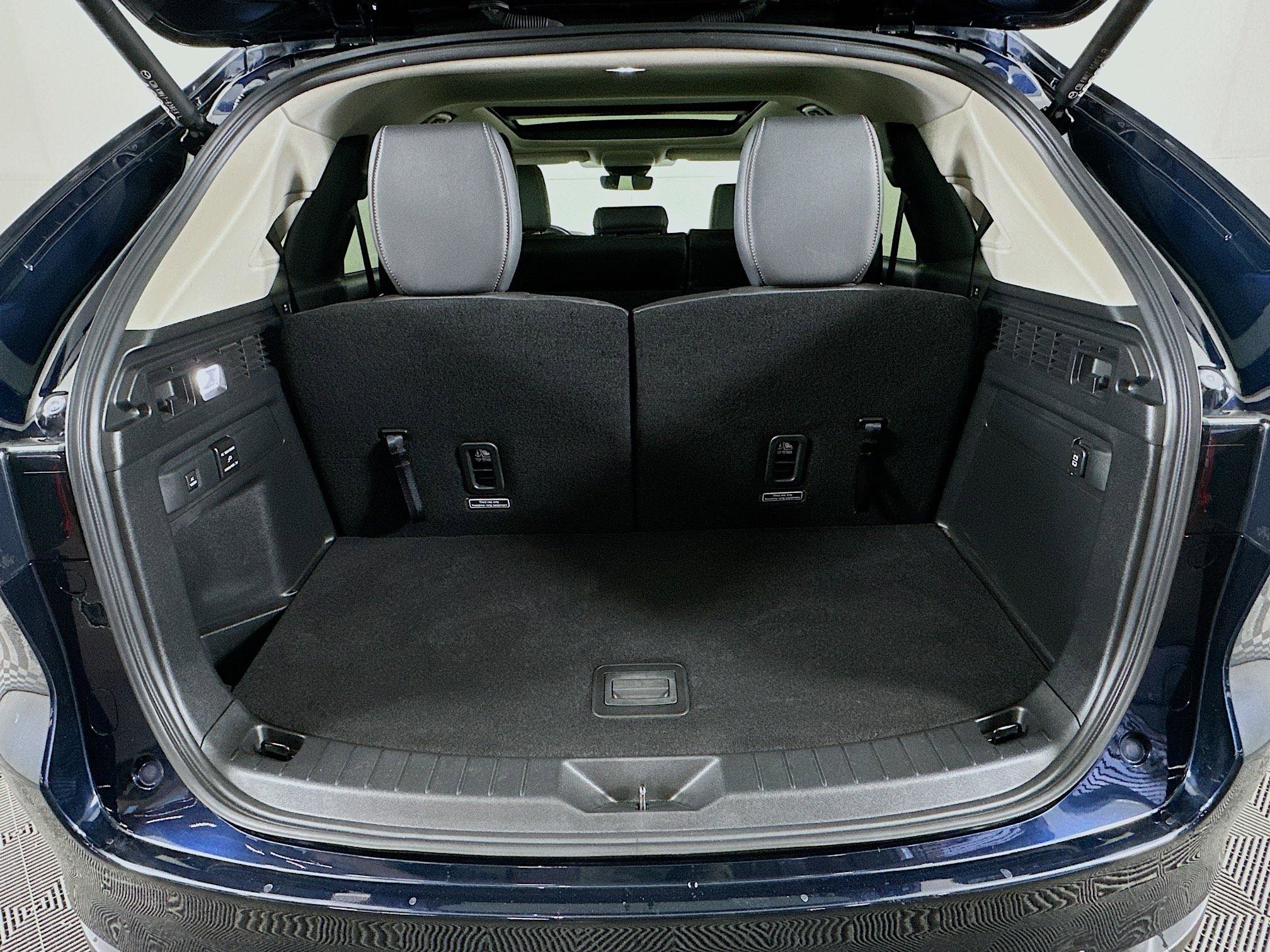 Used 2025 MAZDA CX-90 Plug-In Hybrid w/Premium Sport AWD/4WD image 32