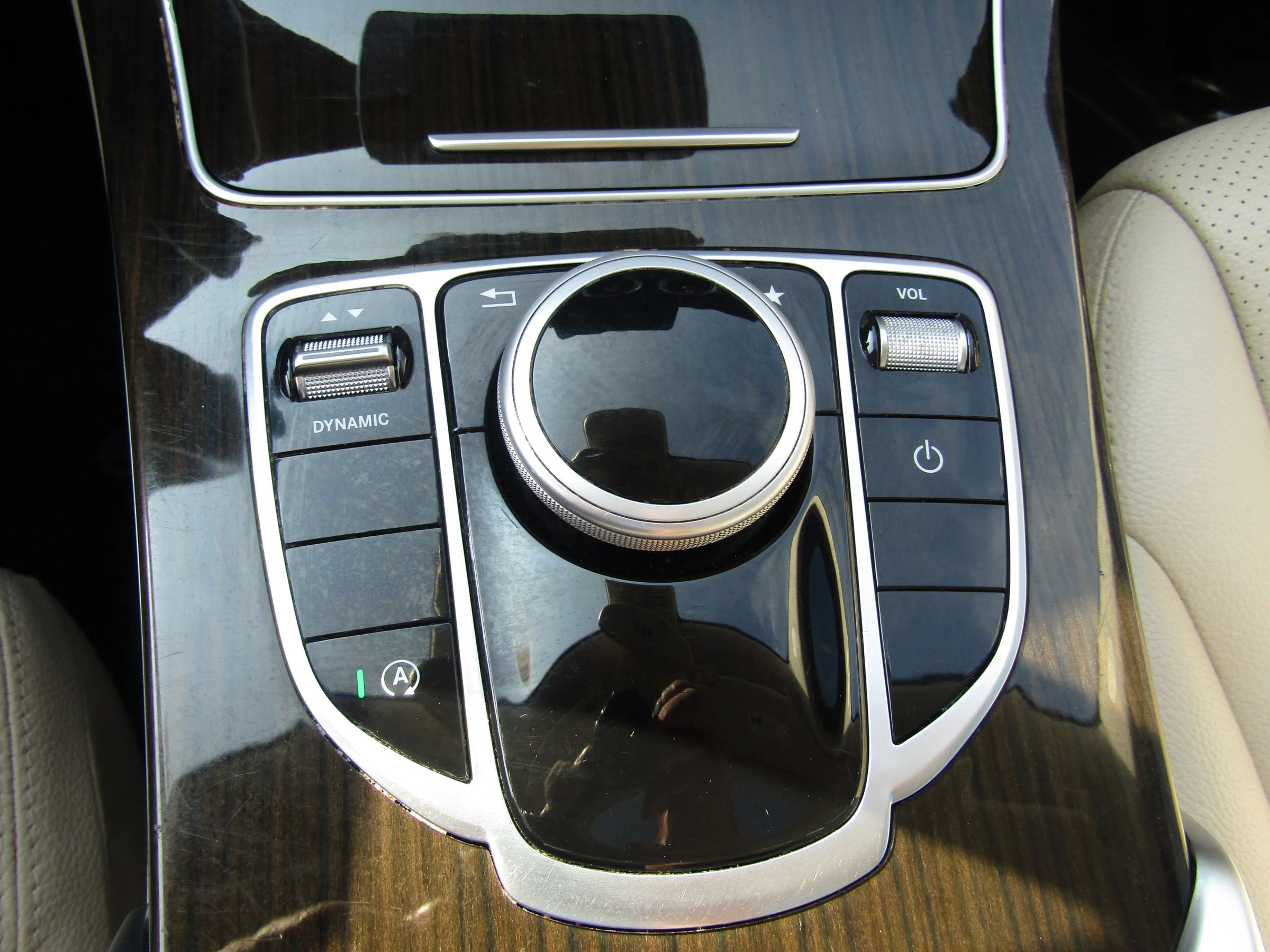 Used 2017 Mercedes-Benz C 300 4MATIC Sedan image 25