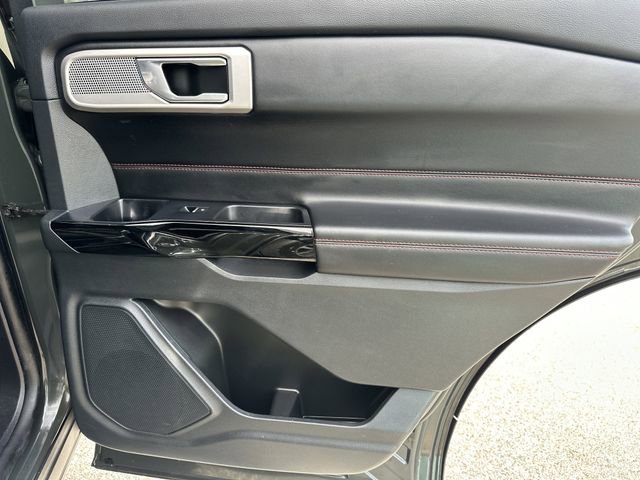 Used 2022 Ford Explorer ST-Line w/ Class IV Trailer Tow Package RWD image 17