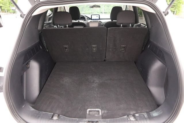 Used 2022 Ford Escape SE FWD image 7