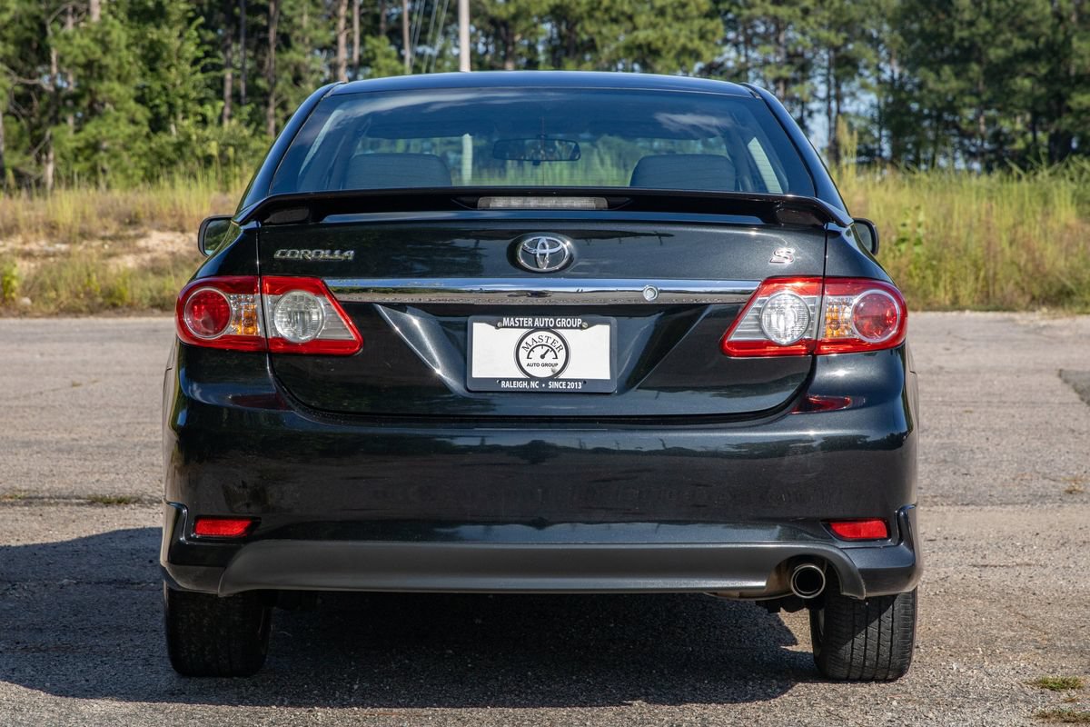 Used 2013 Toyota Corolla S FWD image 7