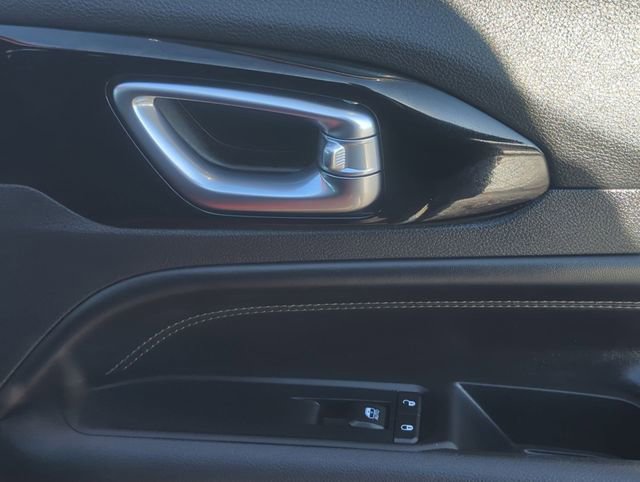 Used 2022 Jeep Compass Limited image 27