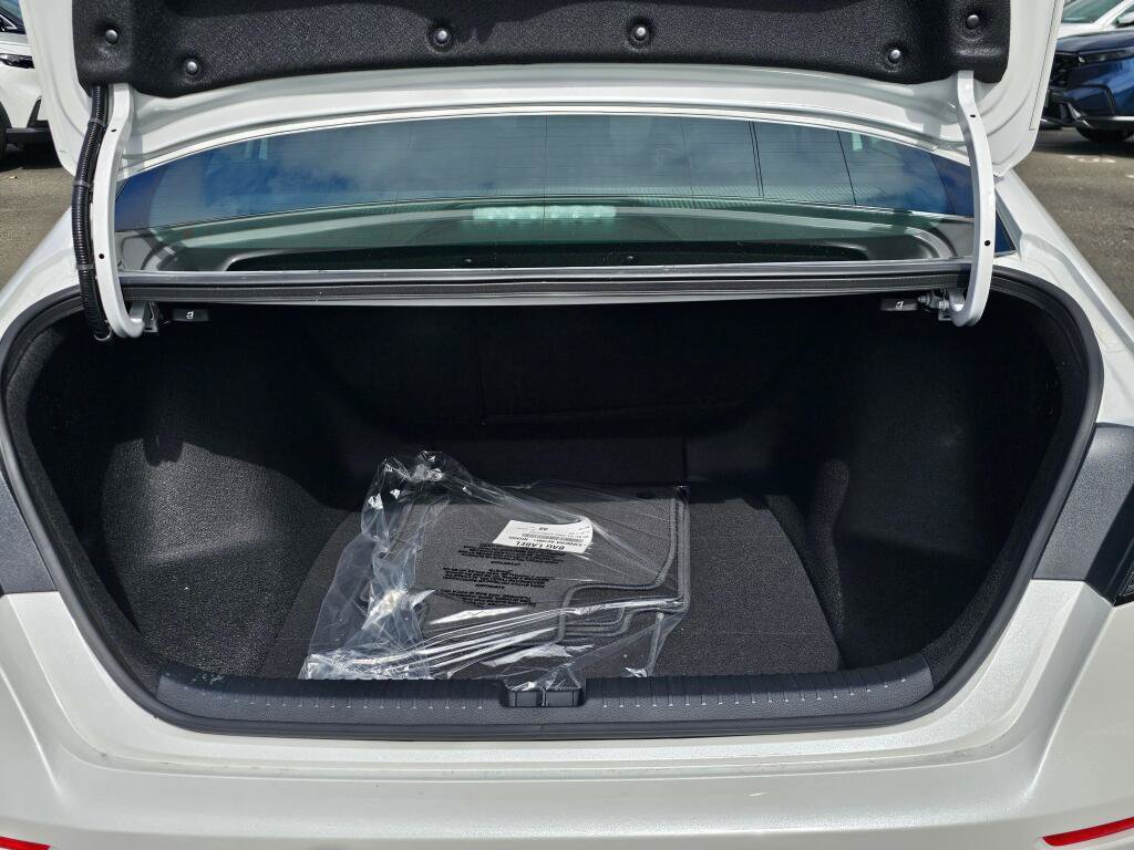 New 2026 Honda Accord Sport image 17