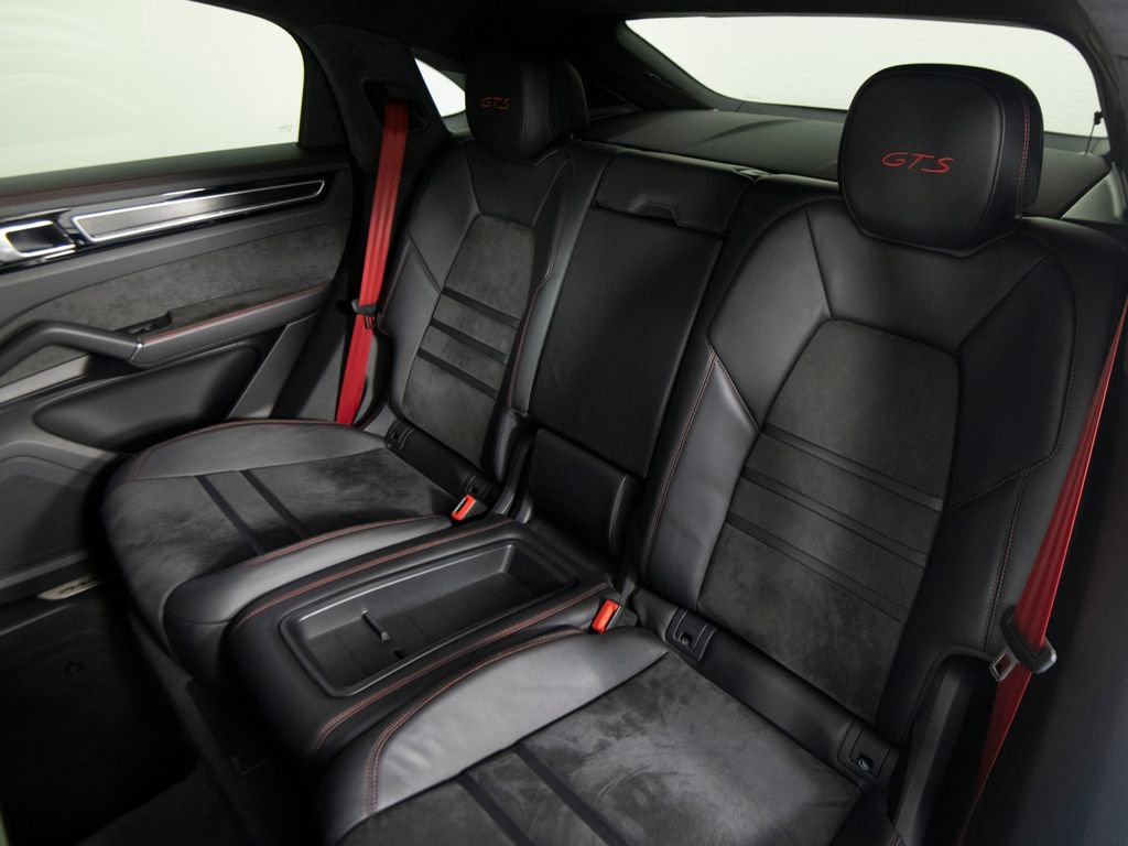 Certified 2021 Porsche Cayenne GTS AWD/4WD image 39