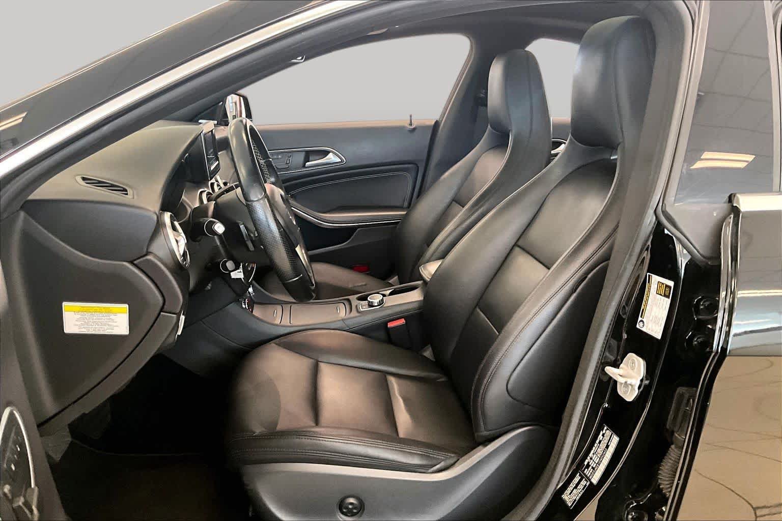 Used 2014 Mercedes-Benz CLA 250 image 7