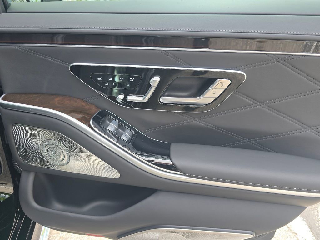 Certified 2026 Mercedes-Benz S 63 AMG S image 23