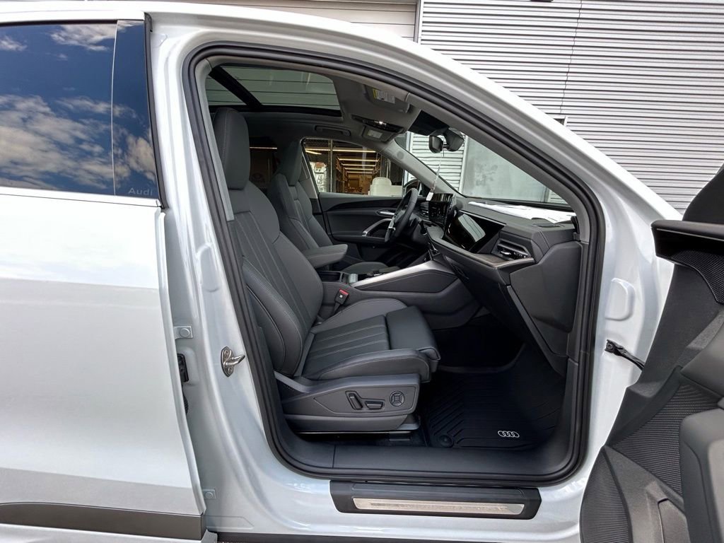 New 2025 Audi Q5 Premium Plus AWD/4WD image 48