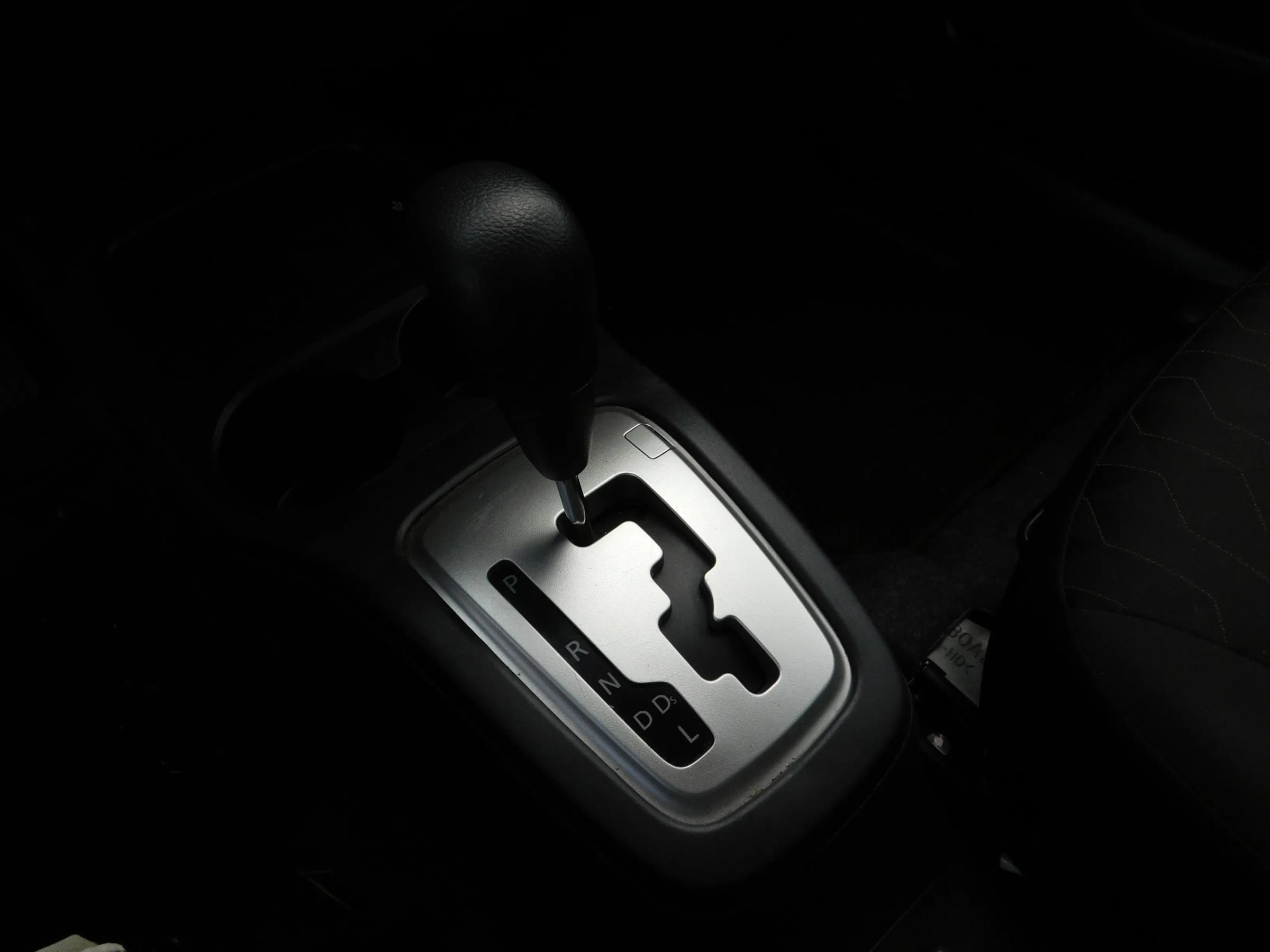 Used 2024 Mitsubishi Mirage ES FWD image 17