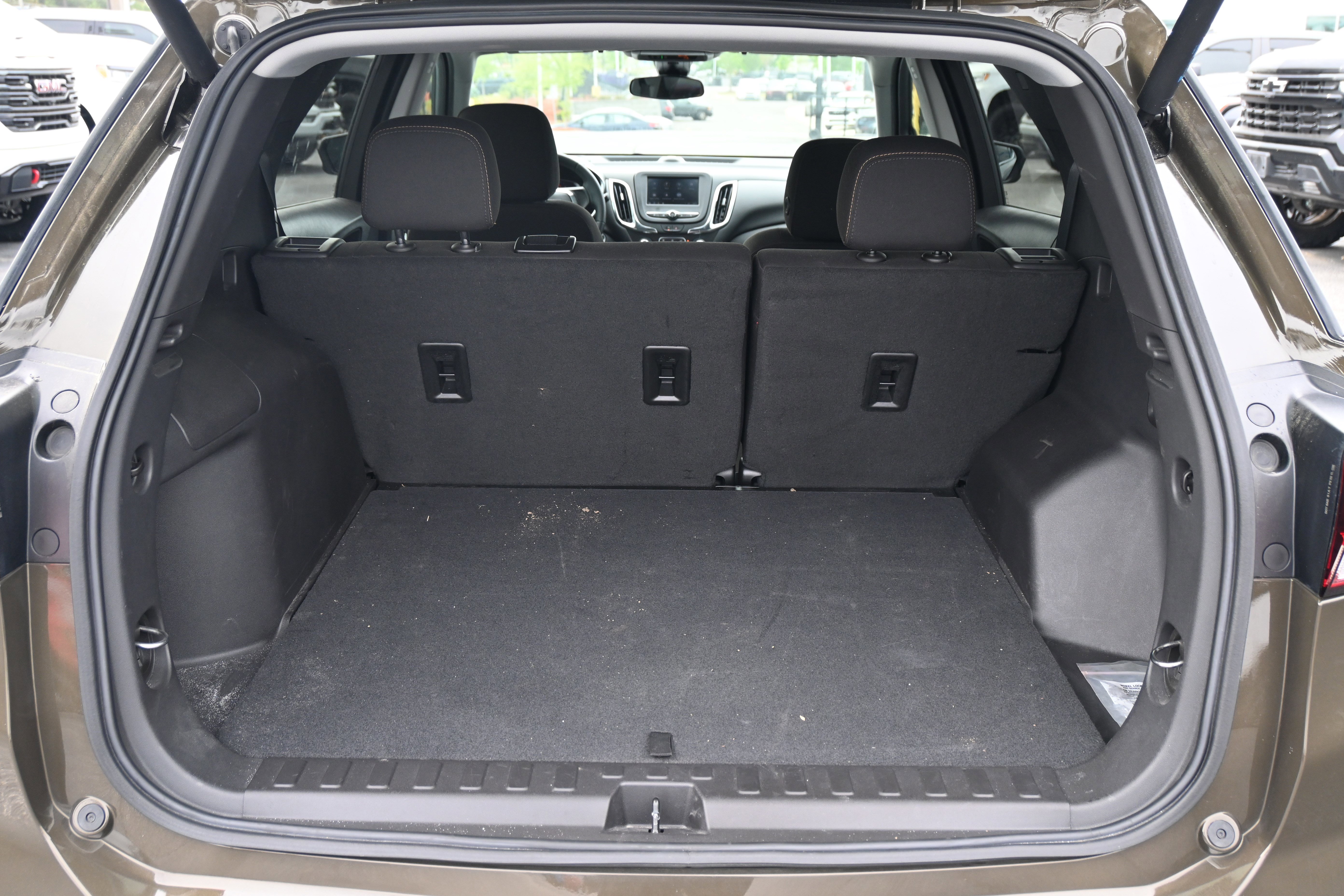 Used 2024 Chevrolet Equinox LT image 13