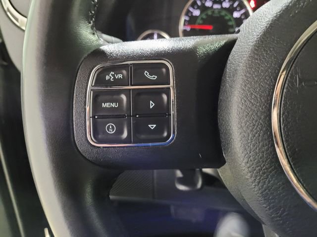 Used 2018 Jeep Wrangler Unlimited Sahara w/ Connectivity Group image 30