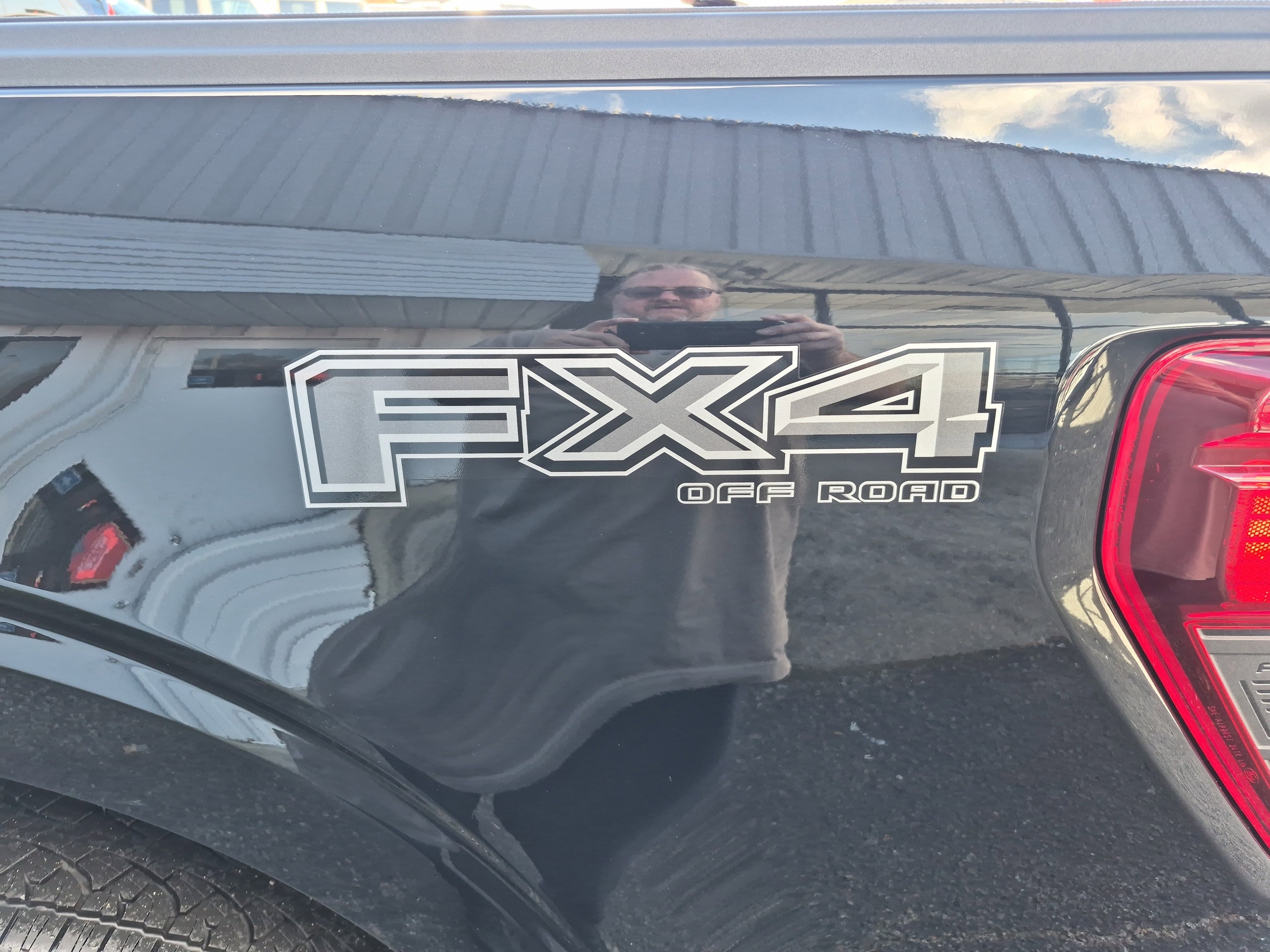 New 2025 Ford F150 XLT w/ Equipment Group 302A MID AWD/4WD image 7