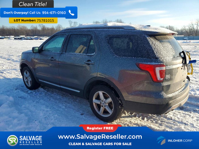 Used 2016 Ford Explorer XLT w/ Equipment Group 202A AWD/4WD image 3