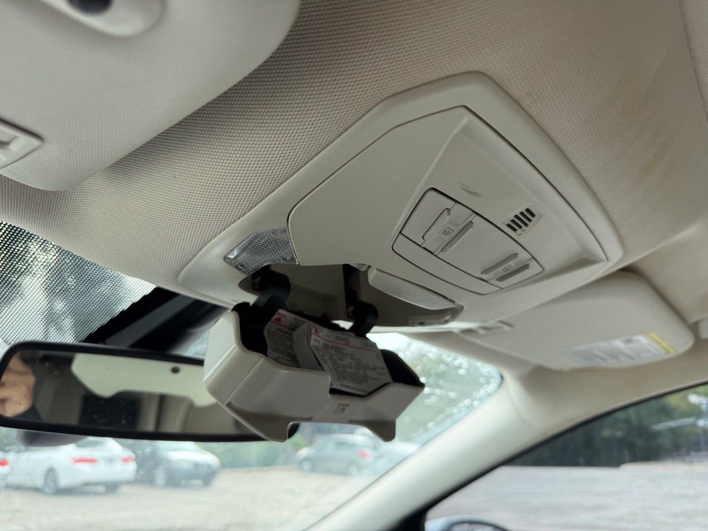 Used 2017 Ford Escape Titanium FWD image 14