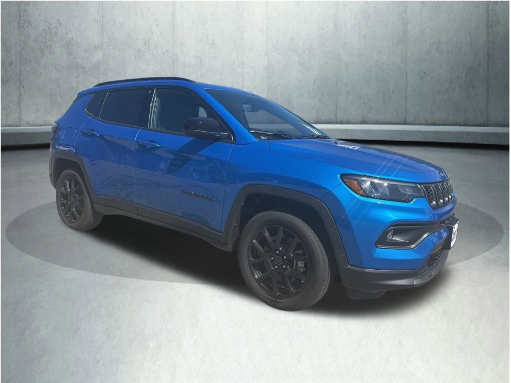 New 2025 Jeep Compass Latitude w/ Sun & Sound Group image 7