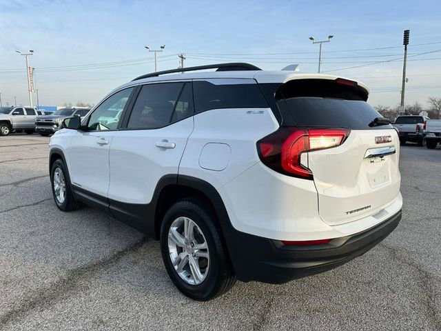 Certified 2024 GMC Terrain SLE w/ Driver Convenience Package video 3