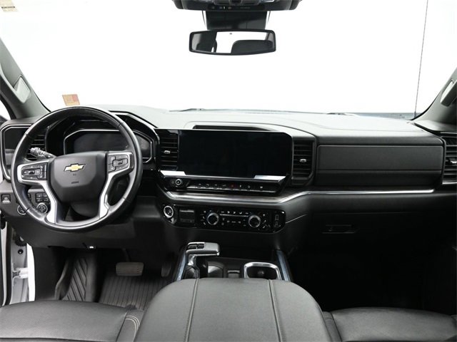 Used 2024 Chevrolet Silverado 1500 LTZ image 22