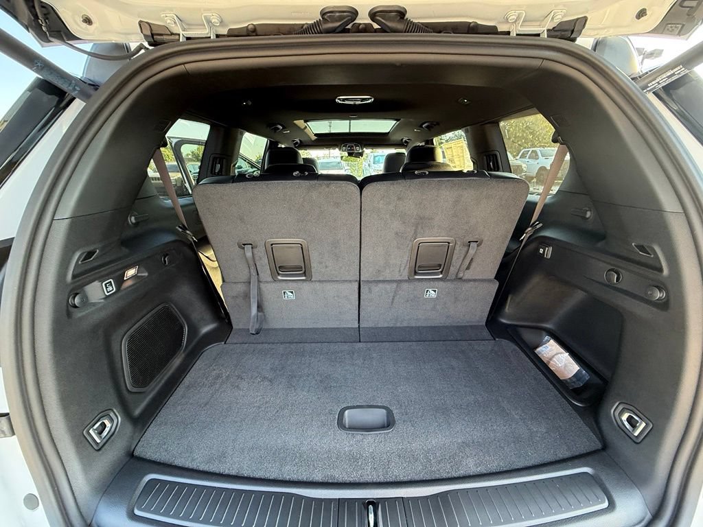 New 2027 Jeep Grand Cherokee L Limited w/ Limited Altitude Package AWD/4WD image 26