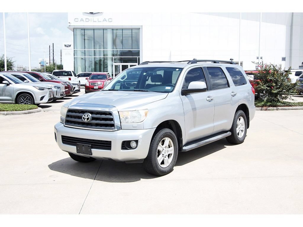 Used 2014 Toyota Sequoia SR5 RWD image 3