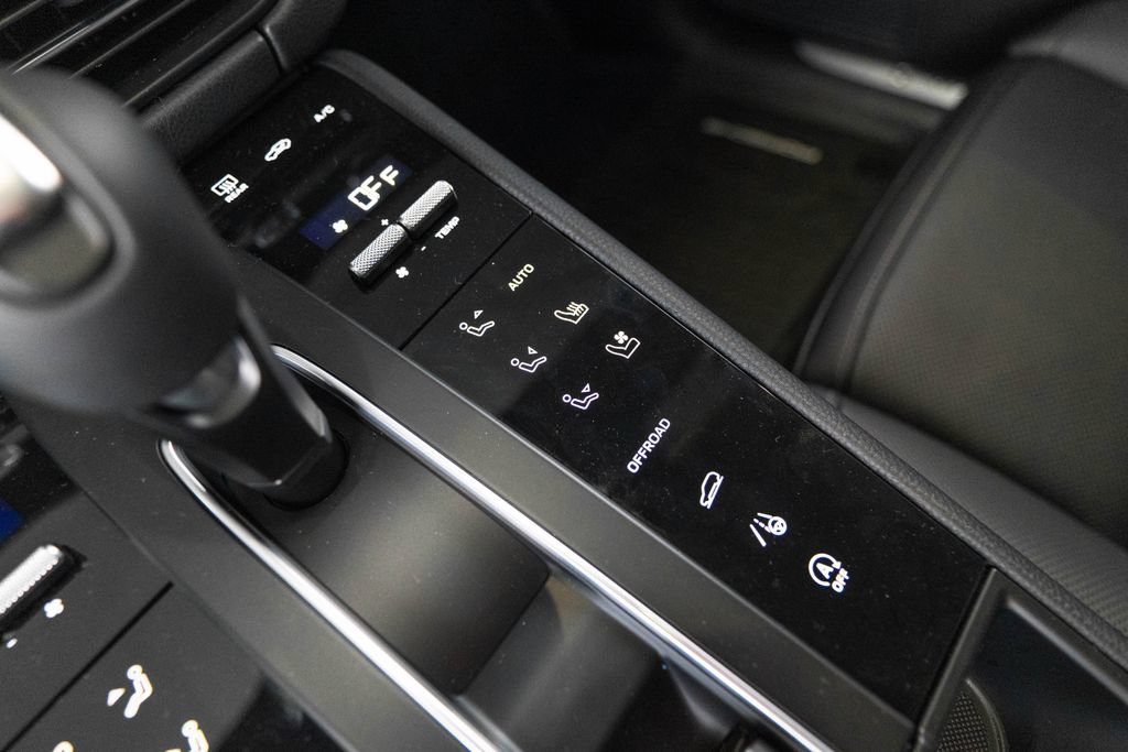 New 2026 Porsche Macan S AWD/4WD image 27