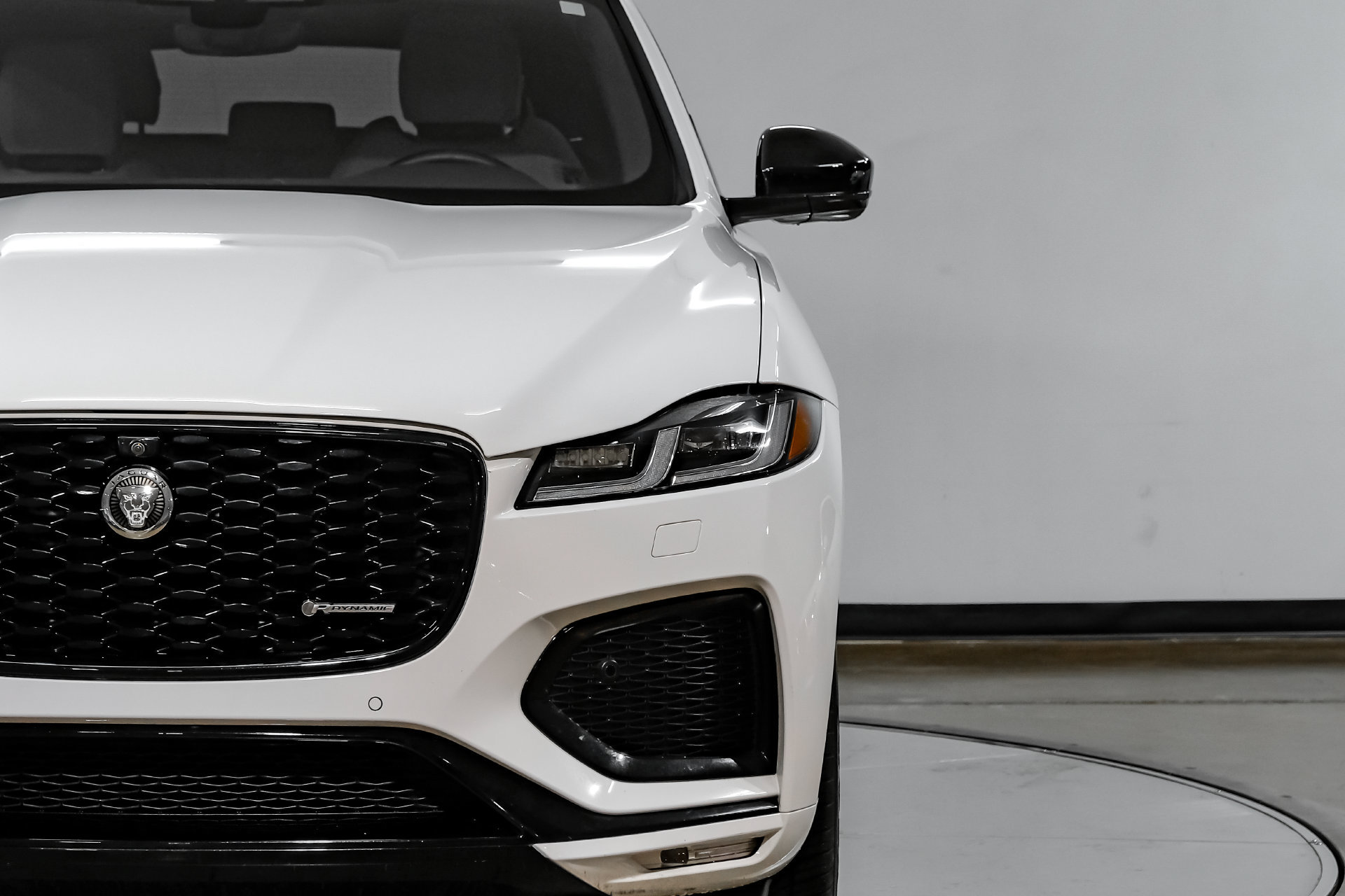 Used 2024 Jaguar F-PACE R-Dynamic S AWD/4WD image 50