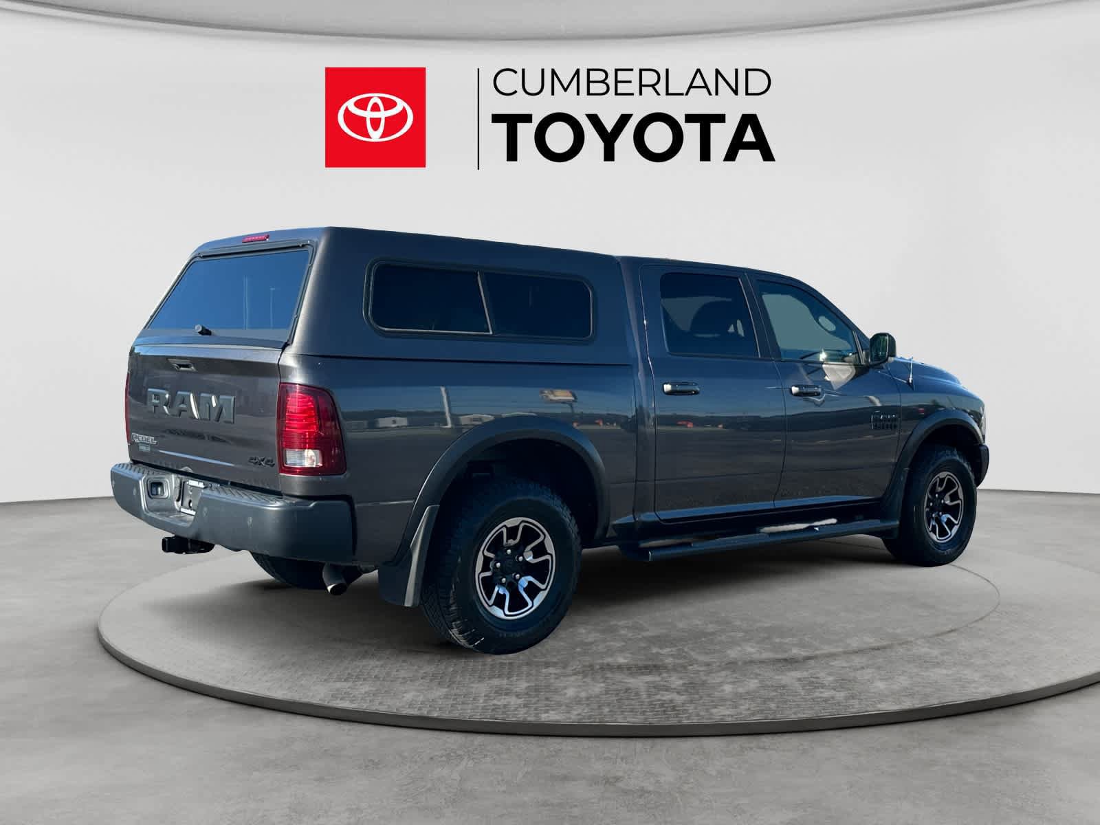 Used 2017 RAM 1500 Rebel w/ Luxury Group AWD/4WD image 5