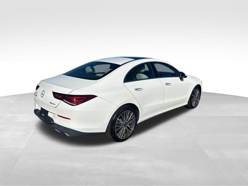 Used 2022 Mercedes-Benz CLA 250 4MATIC image 7