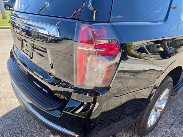 Used 2023 Chevrolet Tahoe Premier RWD image 13