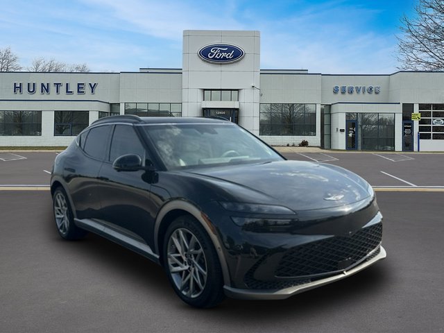 Used 2025 Genesis GV60 Advanced AWD/4WD image 4
