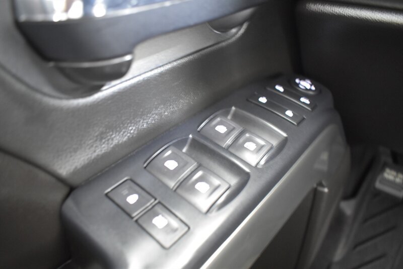 Used 2019 Chevrolet Silverado 1500 LT w/ All Star Edition AWD/4WD image 15