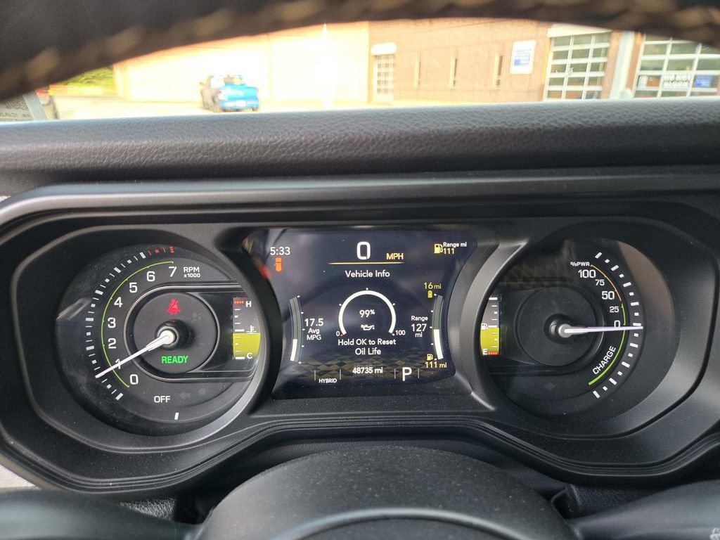 Used 2024 Jeep Wrangler Unlimited w/ Convenience Group AWD/4WD image 24