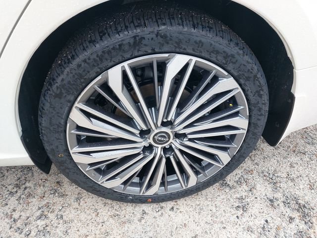 New 2025 Nissan Altima 2.5 SL image 12