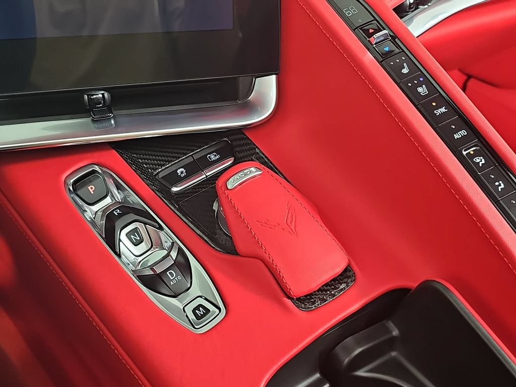New 2025 Chevrolet Corvette Stingray Premium Conv w/ Z51 Performance Package RWD image 19