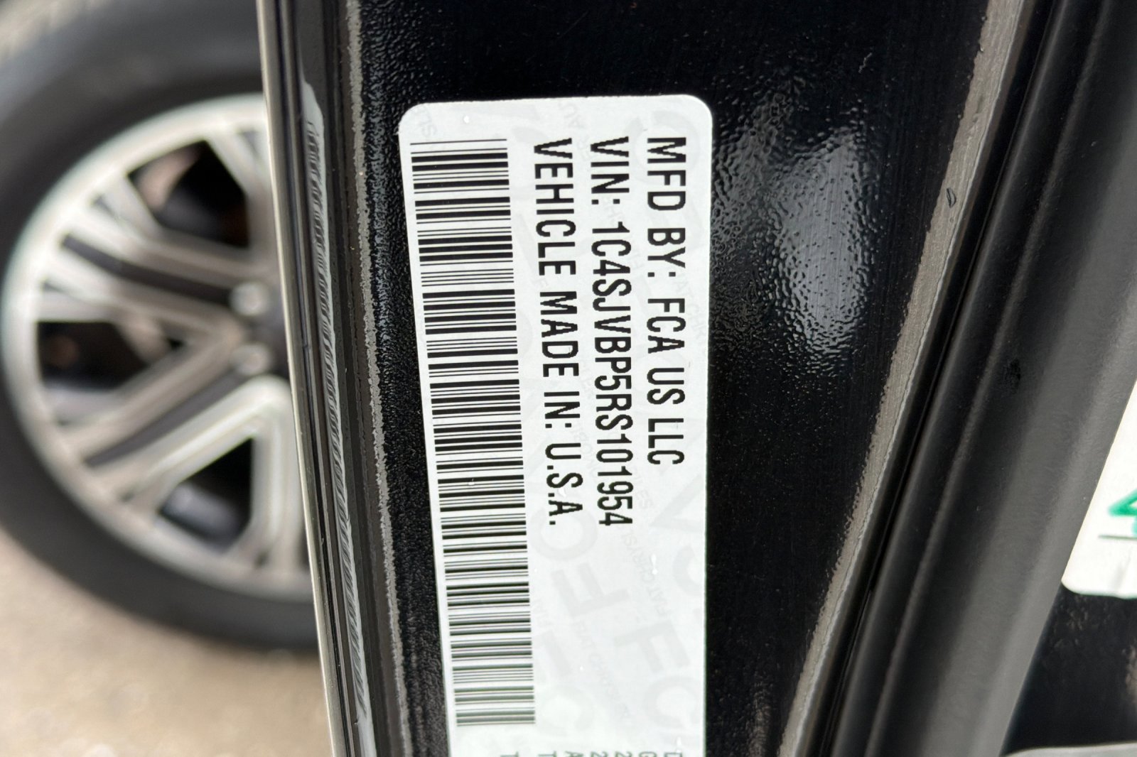 Used 2024 Jeep Wagoneer Series II w/ Flexible Seating Group image 27