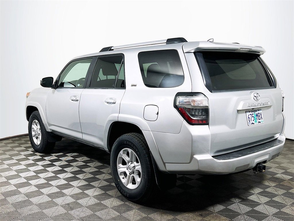 Certified 2019 Toyota 4Runner SR5 image 6