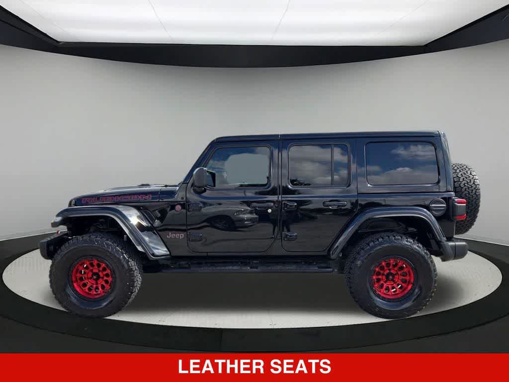 Used 2025 Jeep Wrangler Unlimited Rubicon AWD/4WD image 3