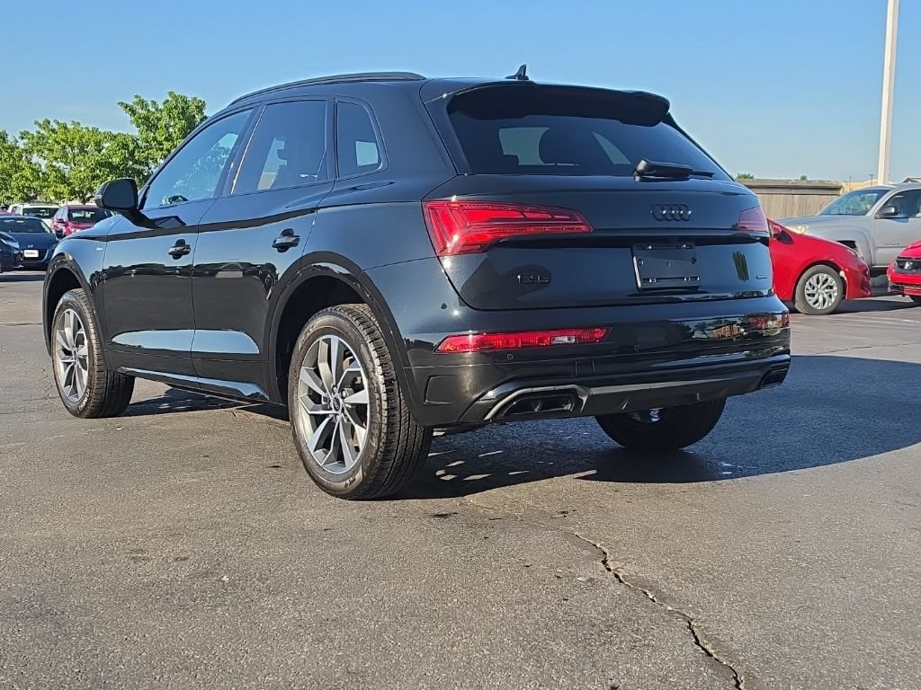 Used 2024 Audi Q5 2.0T Premium AWD/4WD image 5