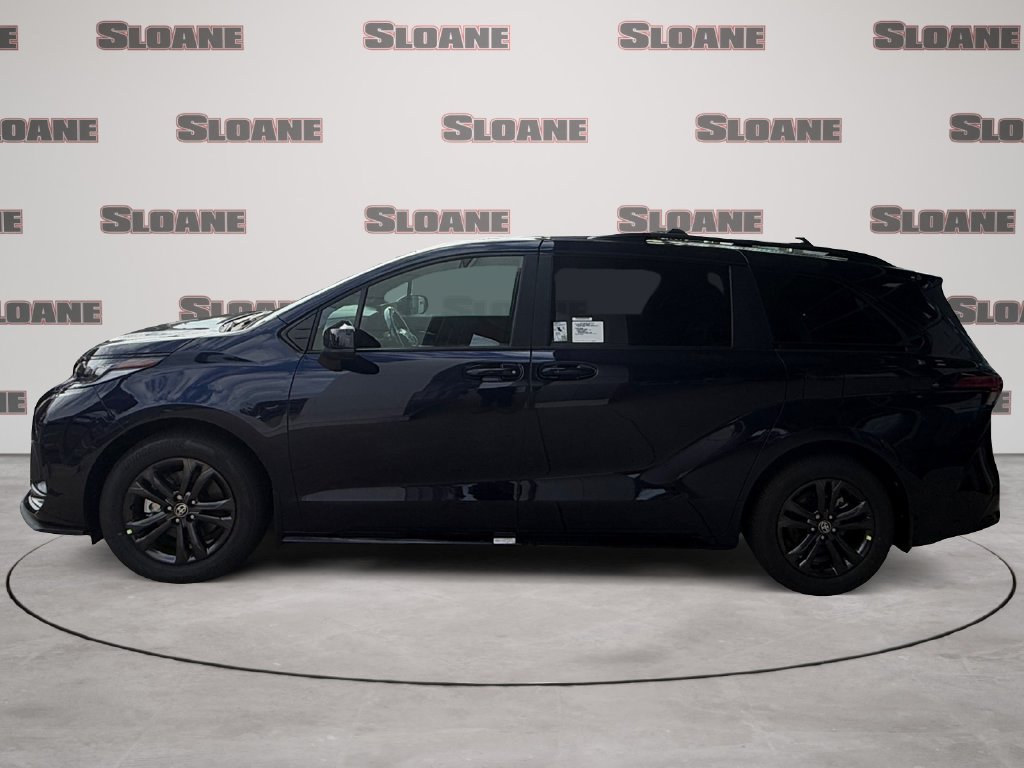 New 2026 Toyota Sienna XSE AWD/4WD image 2