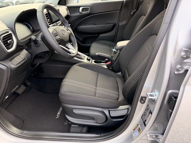 Certified 2026 Hyundai Venue SEL FWD image 6