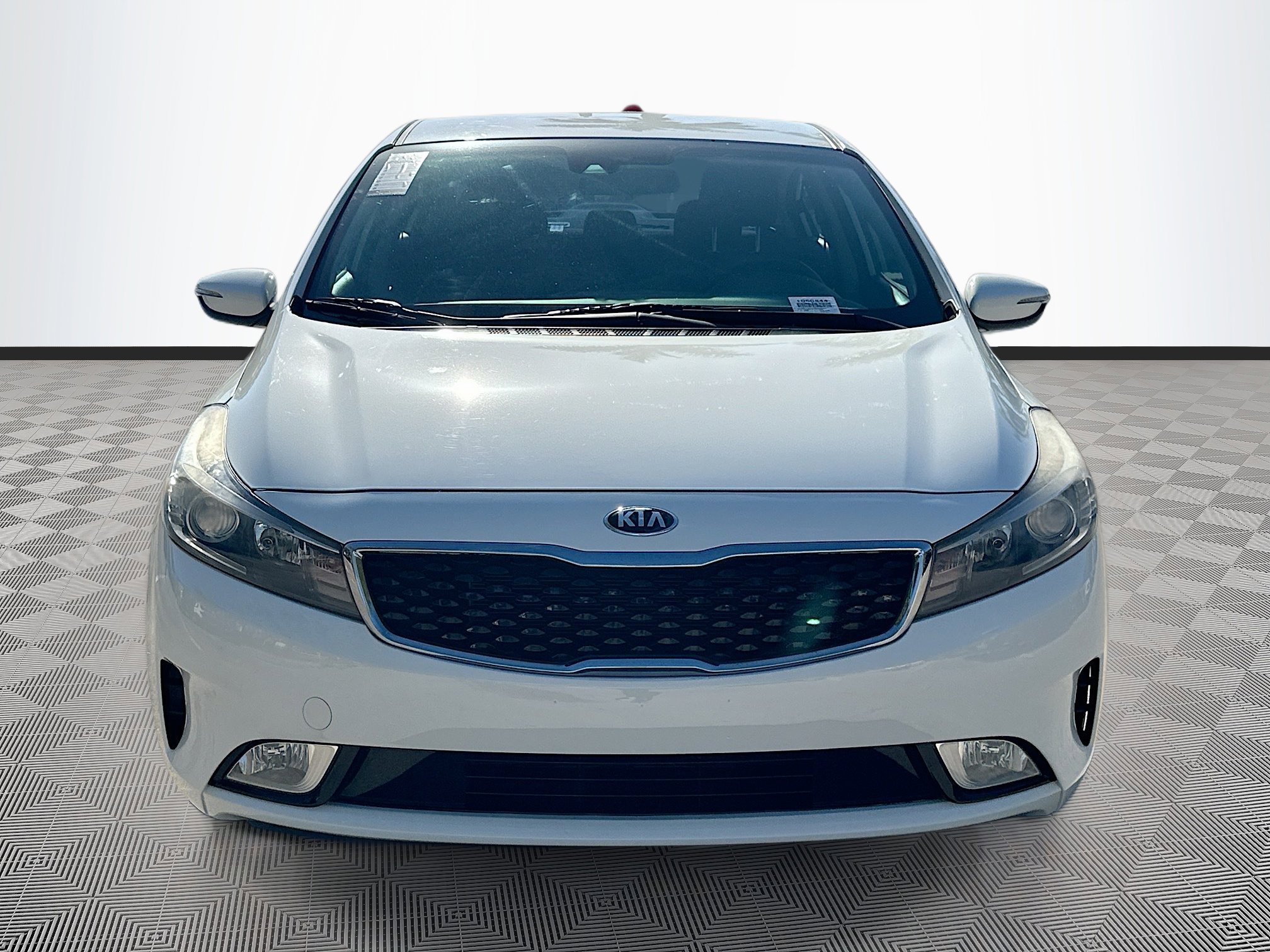 Used 2017 Kia Forte S w/ S Technology Package image 2