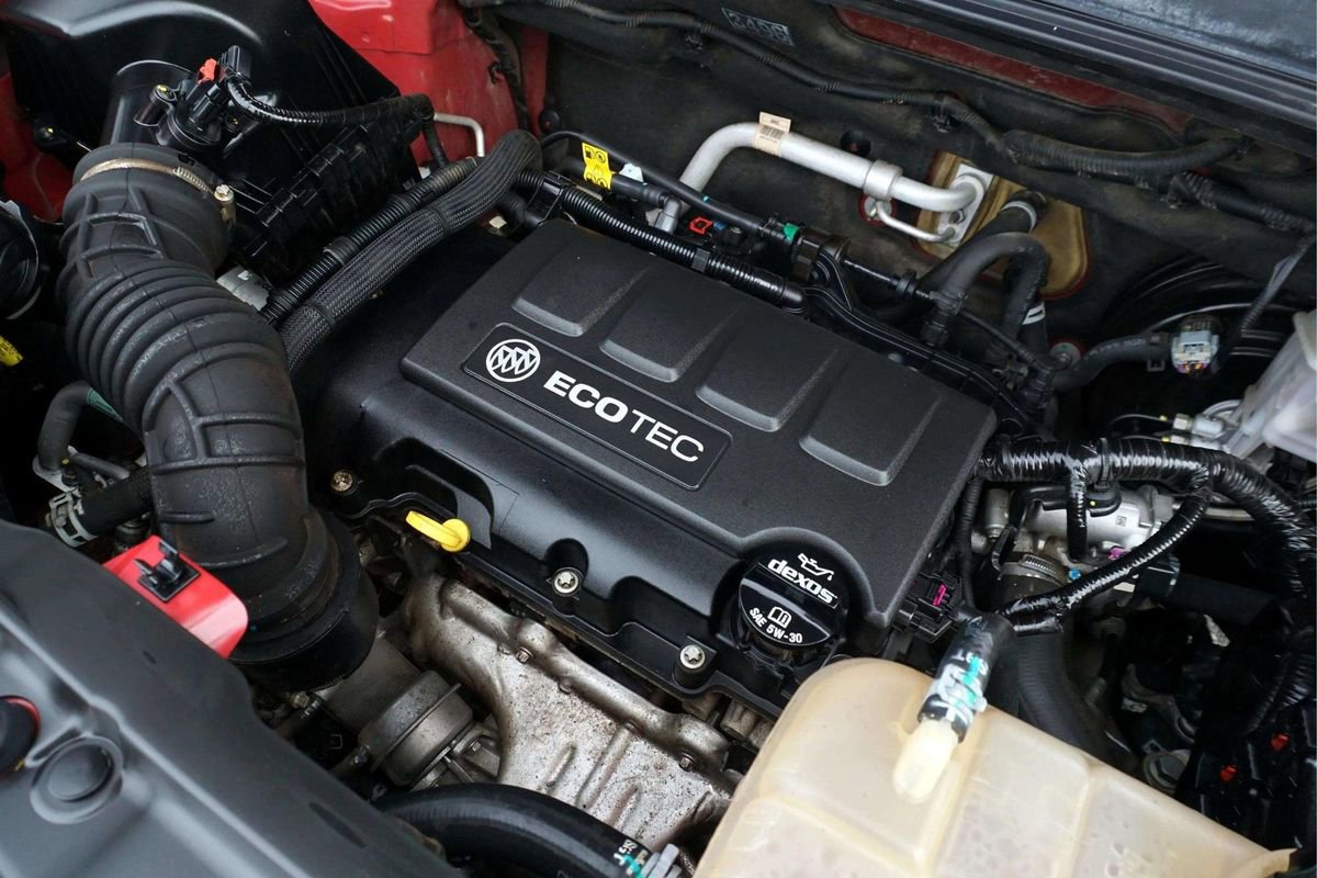 Used 2017 Buick Encore Essence image 14