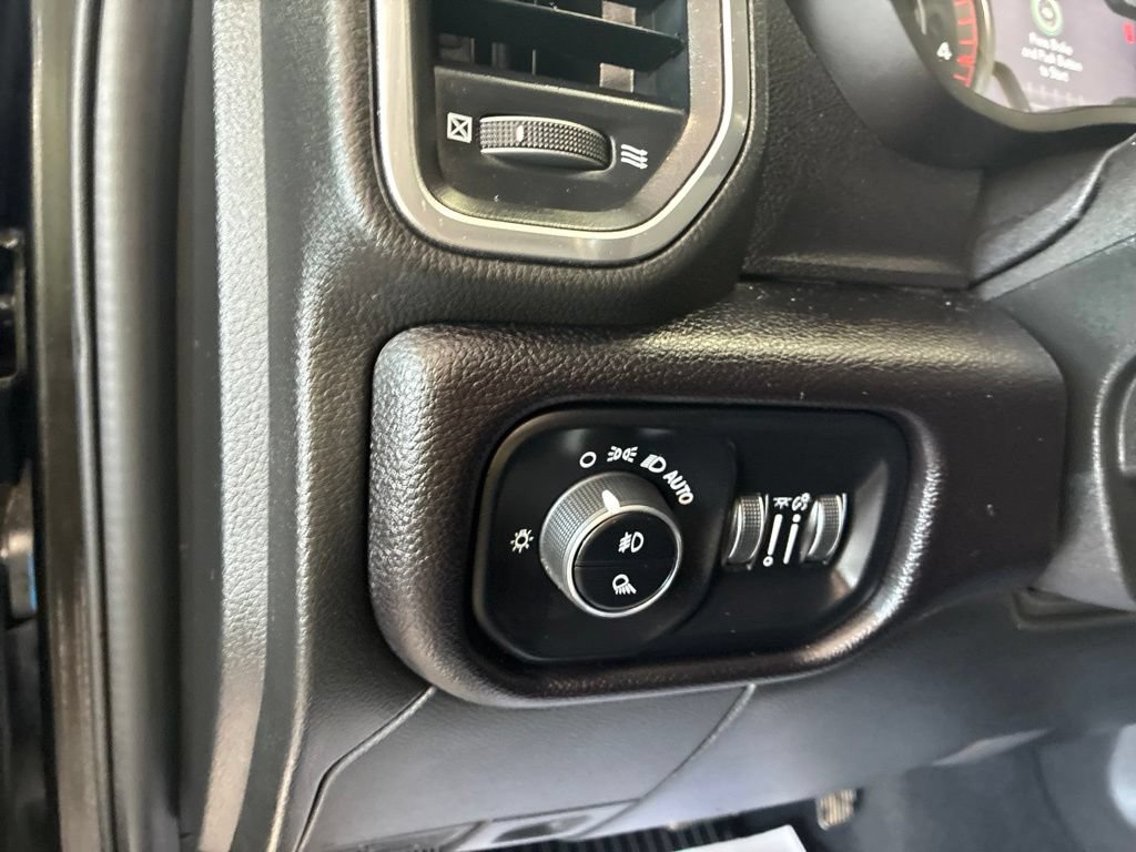 Used 2023 RAM 3500 Laramie AWD/4WD image 13