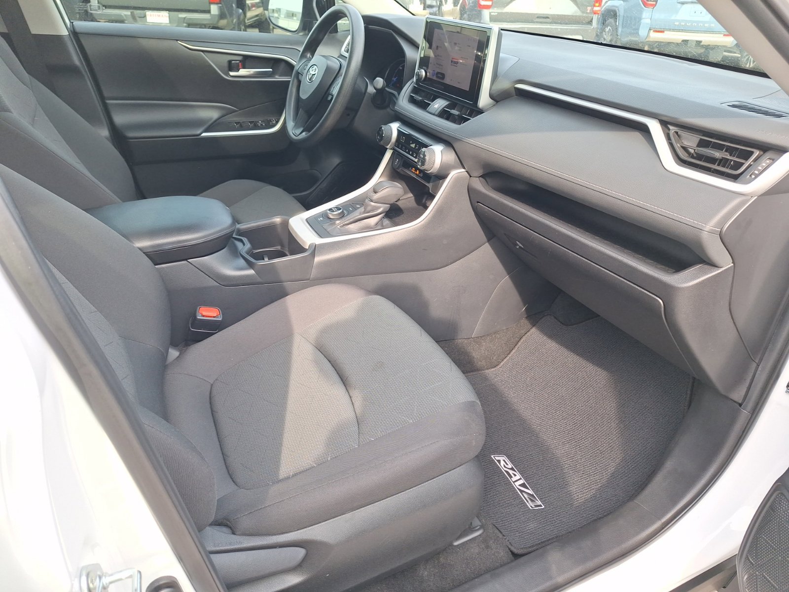 Used 2024 Toyota RAV4 XLE w/ Convenience Package AWD/4WD image 34