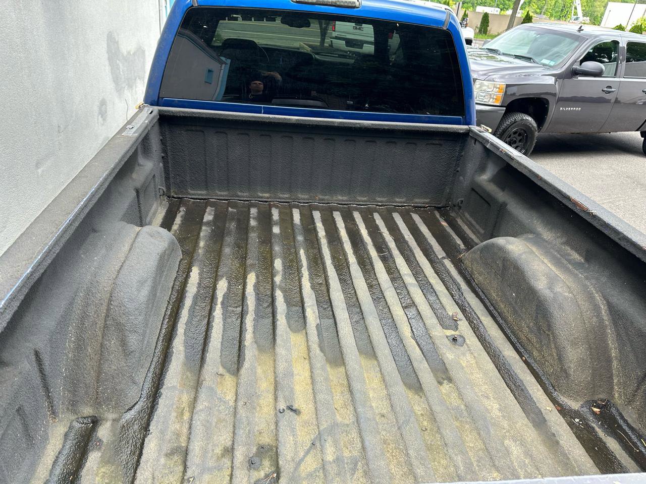 Used 2004 GMC Sierra 2500 SLE w/ Skid Plate Package image 11