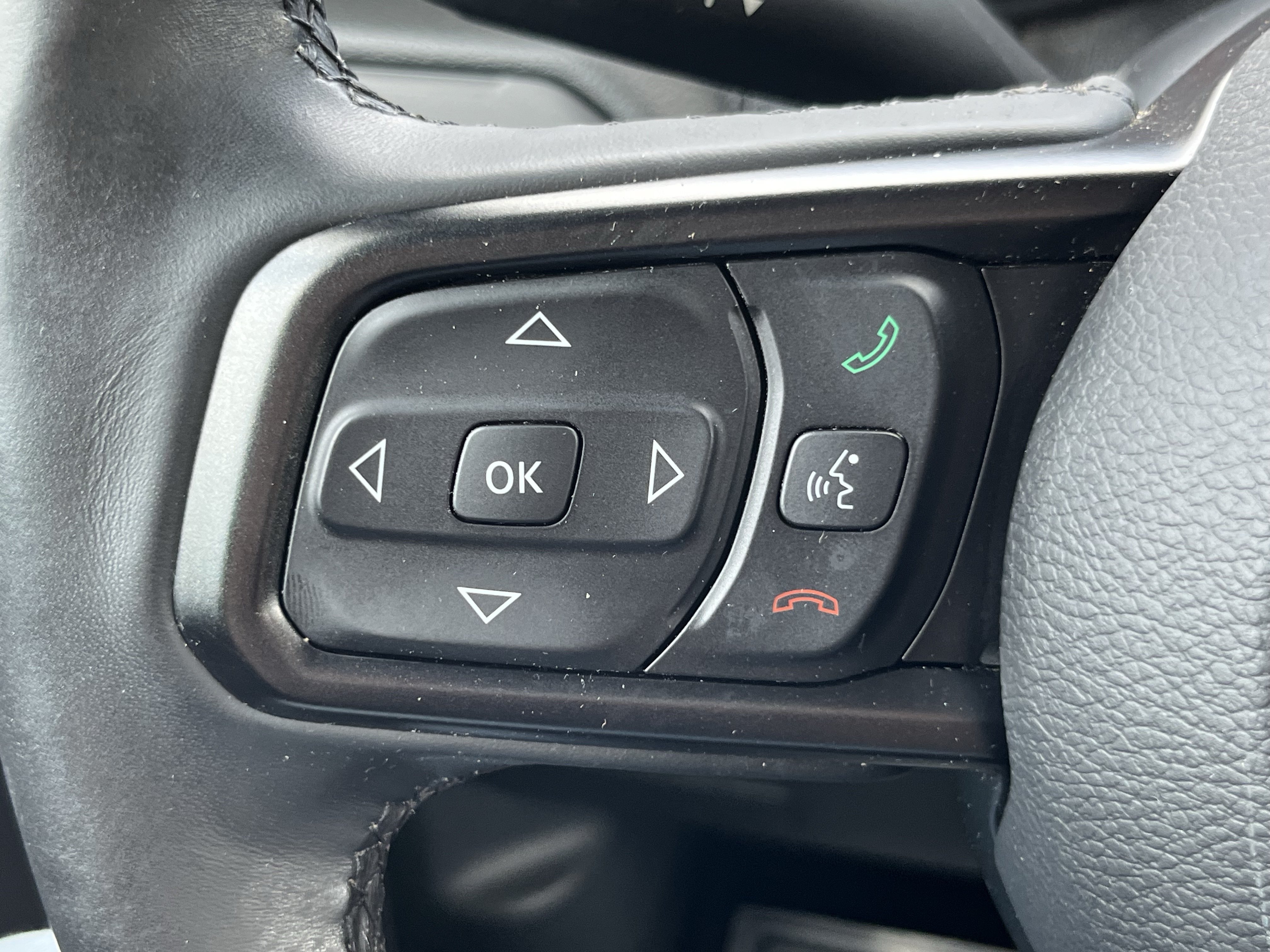 Used 2018 Jeep Wrangler Unlimited Sport S AWD/4WD image 23